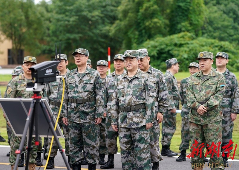 张庆伟毛伟明李微微朱国贤等省领导集体参加民兵工作“三落实”60周年民兵活动日暨省级领导“军事日”活动